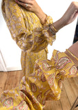 Aylin gul kjole med print
